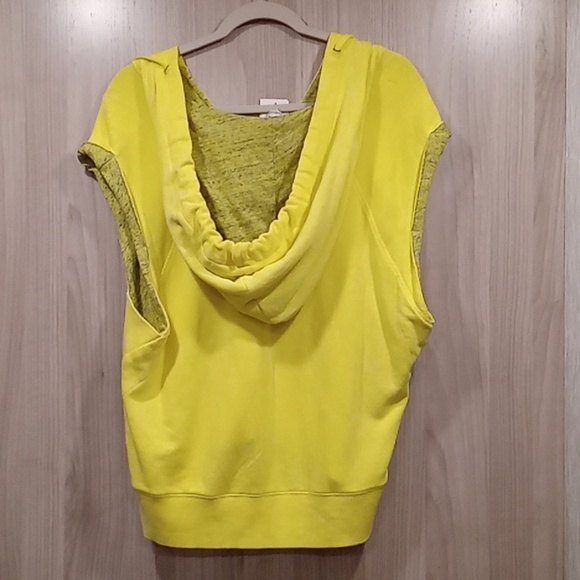 NWT Slendid Women's Ferry Active Sleeveless Pullover - Picture 3 of 5